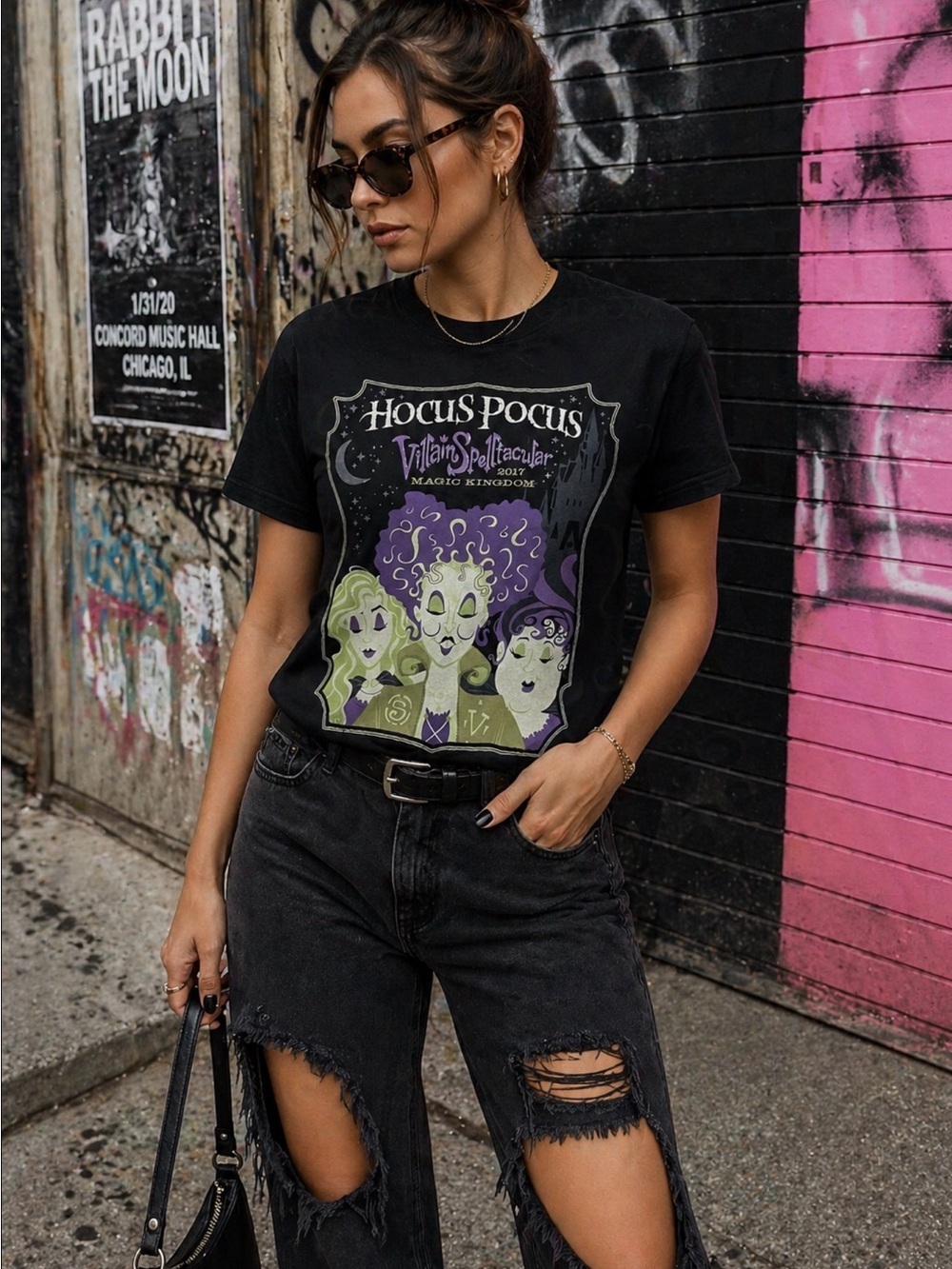 DISNEY HOCUS POCUS VILLAIN SPECTACULAR 2017 TEE BLACK MAGIC KINGDOM L - Picture 1 of 7